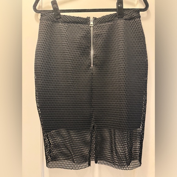 H&M Mesh Pencil Skirt - Picture 3 of 4